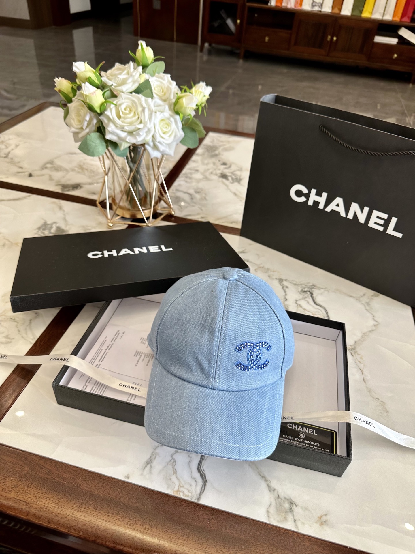 chanel hat model 100
